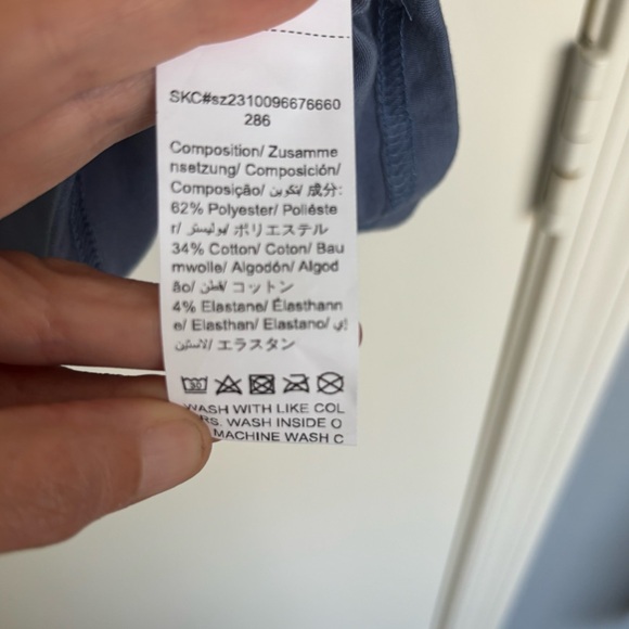 SHEIN Blue Pleated Sleeveless Tank Top NWOT - Picture 7 of 8